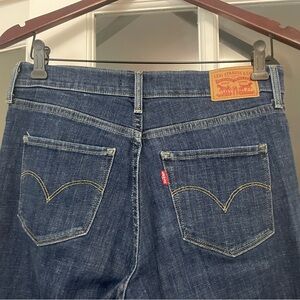 Levi’s 314 Shaping Straight